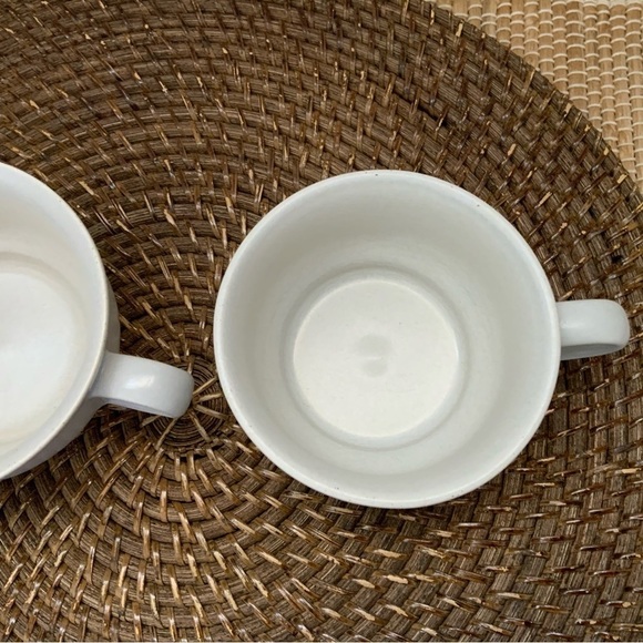 Vintage Pfaltzgraff Coffee Cups Ivory Blue Folk Art Stoneware Kitchen Ware 2 - Picture 13 of 13